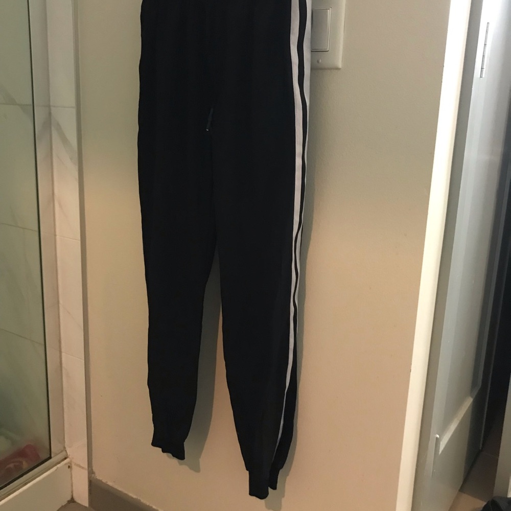 Sweatpants - Picture 3 of 4